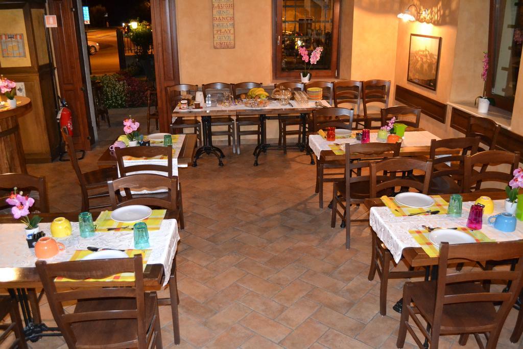 Locanda La Sosta Cavaion Veronese Exterior photo